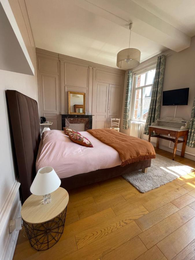 Le Logis D'Anne-Sophie Bed & Breakfast Chuignolles Exterior photo
